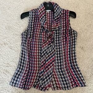 (S) Petite Tahari Sleeveless Blouse